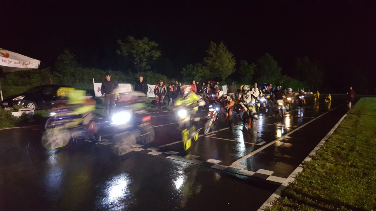 Prva trka Moped Endurance Cup-a